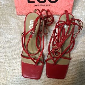 Lace up square front heel